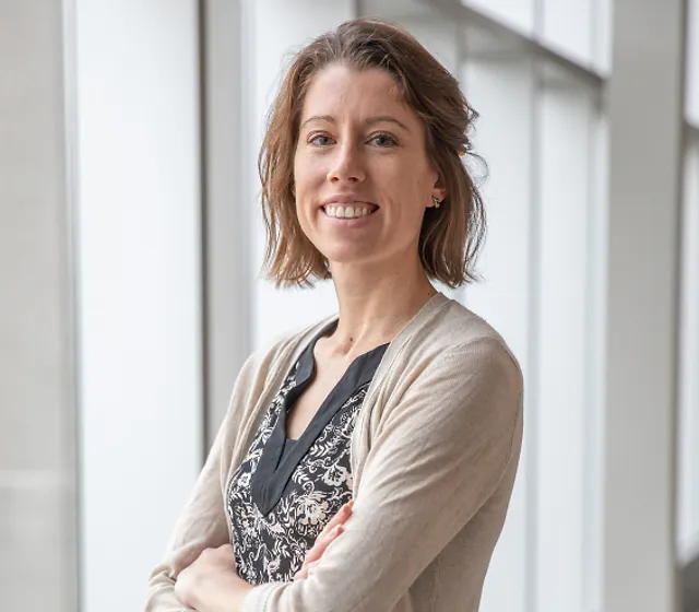 Dr. Laura Batterlink